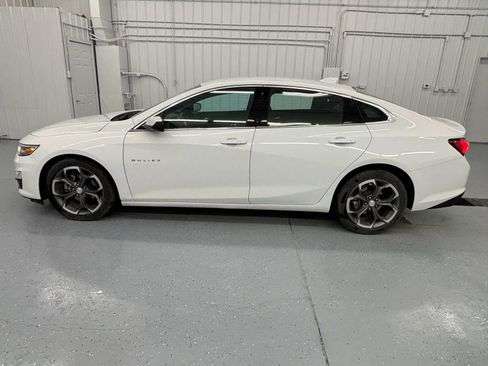 Used 2022 Chevrolet Malibu LT FWD image 9