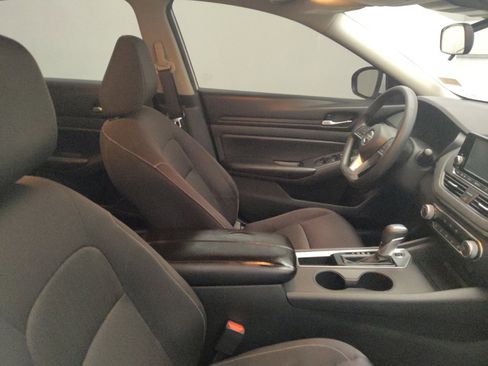 Used 2021 Nissan Altima 2.5 S FWD image 21