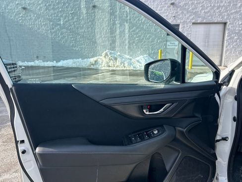 Used 2025 Subaru Legacy Premium image 11