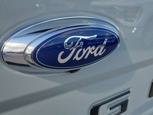 Certified 2023 Ford Ranger Lariat w/ Technology Package image 12