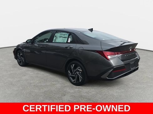 Certified 2025 Hyundai Elantra SEL FWD image 7