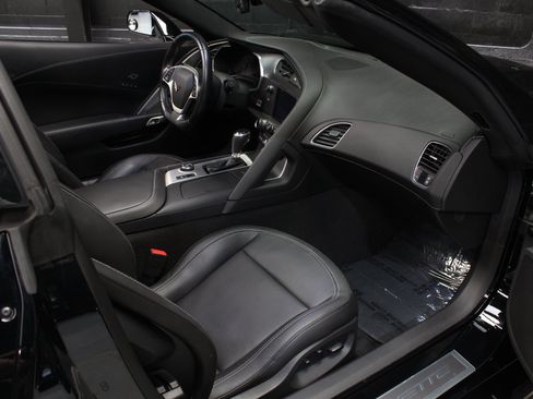 Used 2019 Chevrolet Corvette Grand Sport RWD image 51