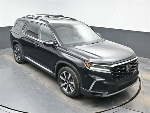 Used 2023 Honda Pilot Elite image 13