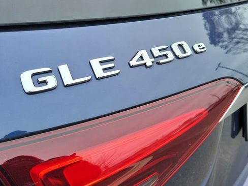 Used 2025 Mercedes-Benz GLE 450e 4MATIC image 8