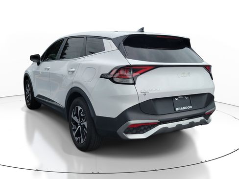 Used 2023 Kia Sportage EX FWD image 5