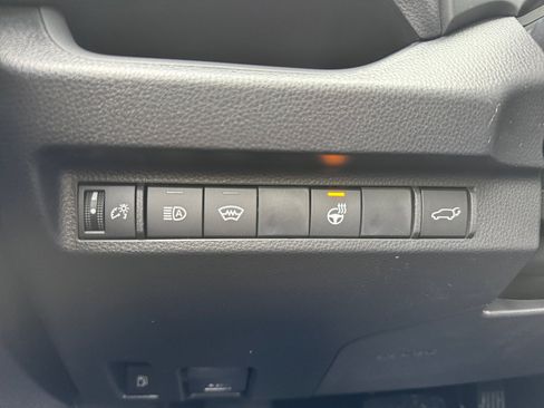 New 2025 Toyota RAV4 SE image 19