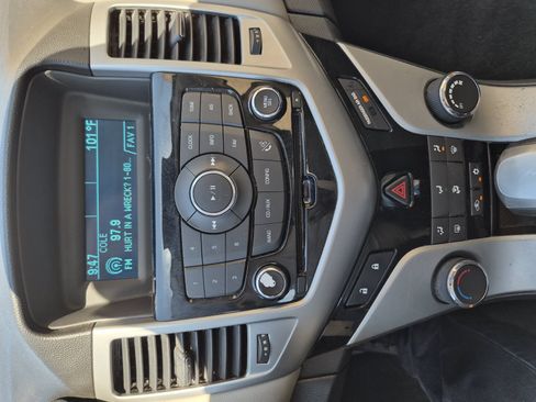 Used 2014 Chevrolet Cruze LS FWD image 12