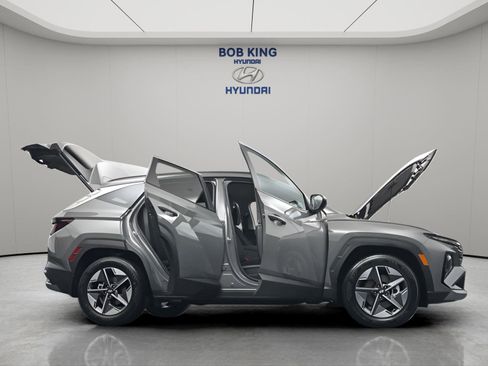 New 2026 Hyundai Tucson SEL FWD image 30