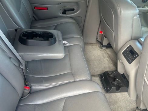 Used 2005 Chevrolet Tahoe LT w/ LT Preferred Equipment Group image 11