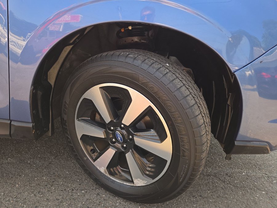 Used 2017 Subaru Forester 2.5i Limited AWD/4WD image 11