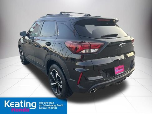 Used 2022 Chevrolet TrailBlazer RS w/ Convenience Package FWD image 8