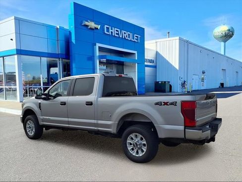 Used 2022 Ford F350 XLT image 6
