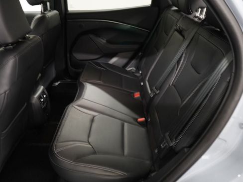 Used 2025 Ford Mustang Mach-E Premium AWD/4WD image 31