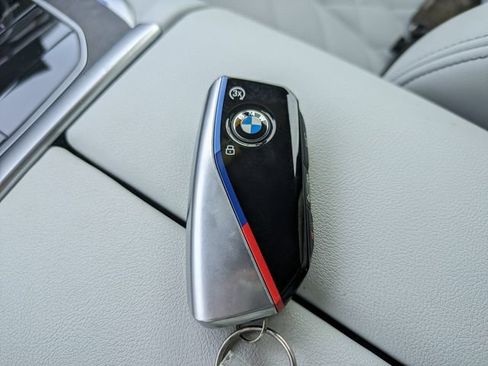 Used 2024 BMW X5 sDrive40i w/ Executive Package RWD image 34