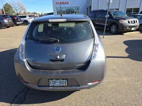 Used 2016 Nissan Leaf SV image 5