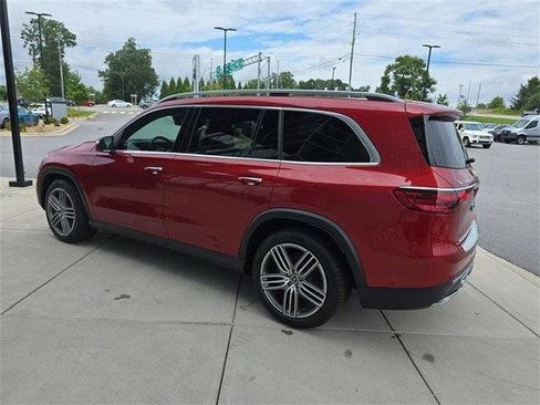 Certified 2025 Mercedes-Benz GLS 450 4MATIC image 8