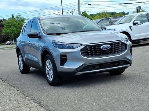 Used 2023 Ford Escape Active AWD/4WD image 7