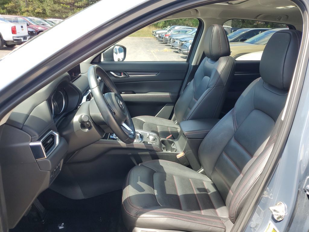 Used 2025 MAZDA CX-5 Carbon Edition AWD/4WD image 11