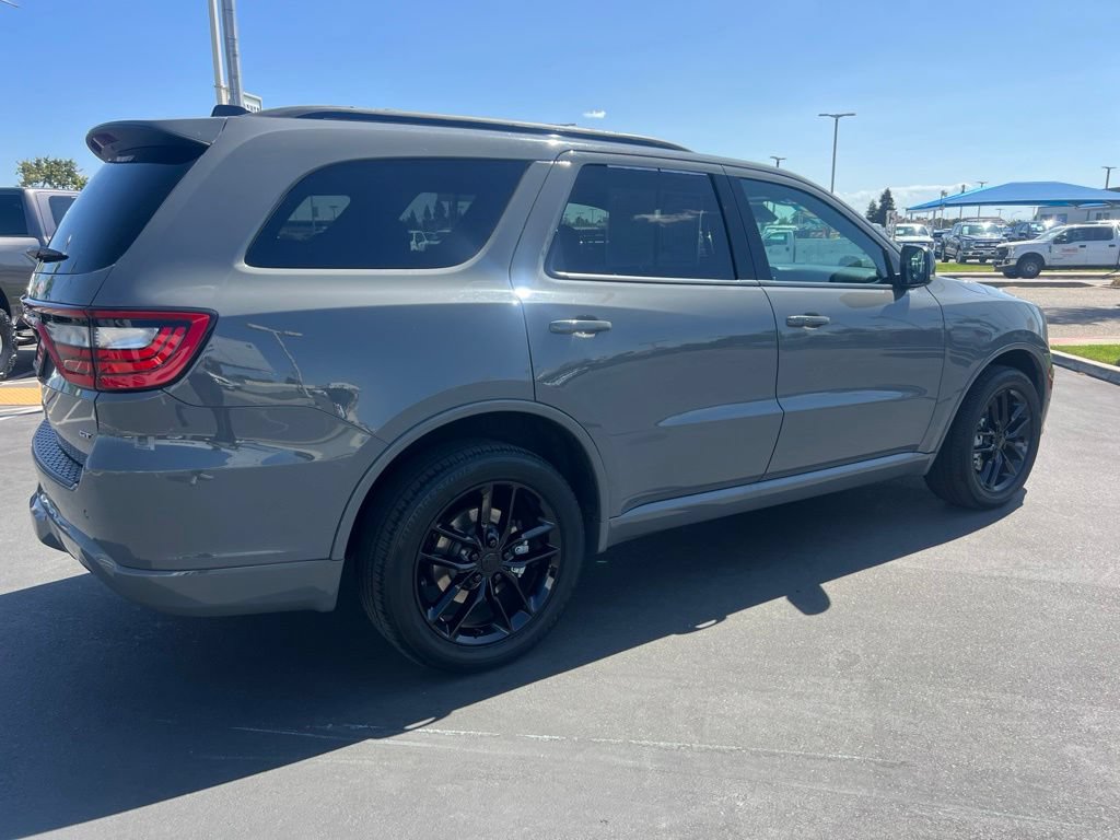 Used 2025 Dodge Durango GT AWD/4WD image 5