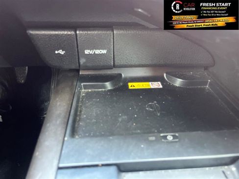 Used 2023 Toyota Camry XSE image 21