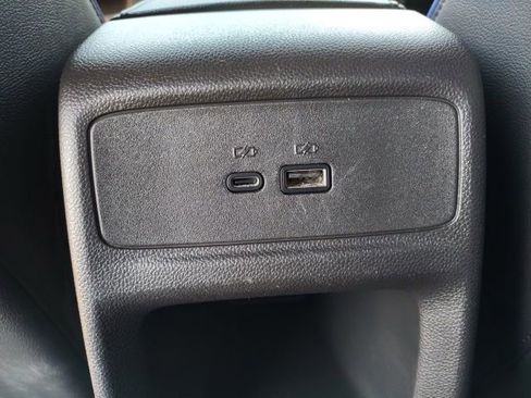 Used 2024 Buick Envista Sport Touring w/ Convenience I Package FWD image 18