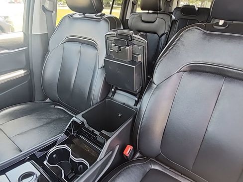 Certified 2022 Jeep Grand Cherokee L Limited AWD/4WD image 26