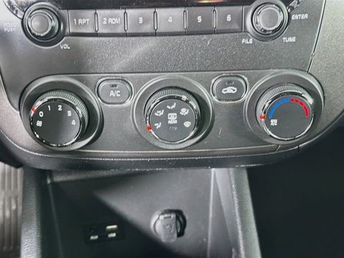 Used 2018 Kia Forte LX FWD image 21