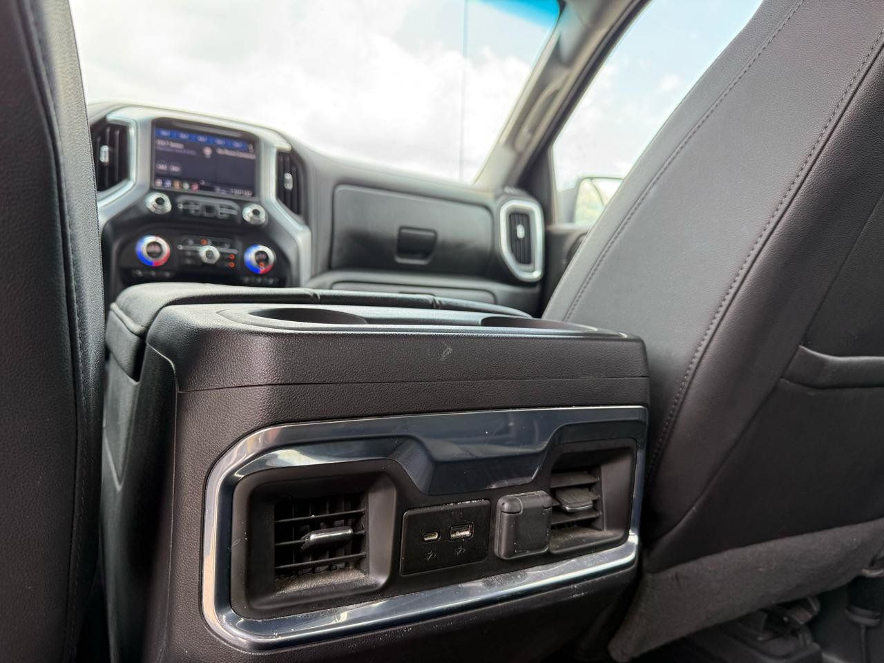 Used 2021 GMC Sierra 1500 SLT AWD/4WD image 16