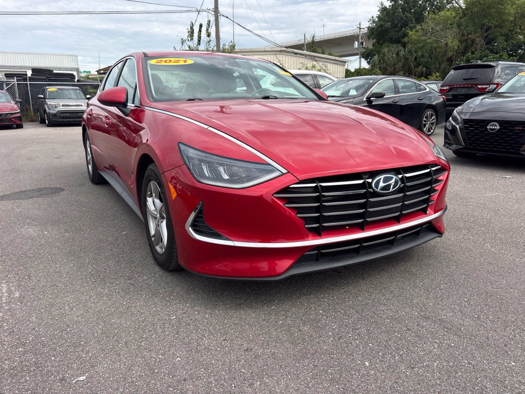 Used 2021 Hyundai Sonata SE FWD image 1