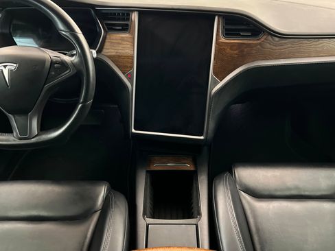 Used 2020 Tesla Model S Long Range image 13