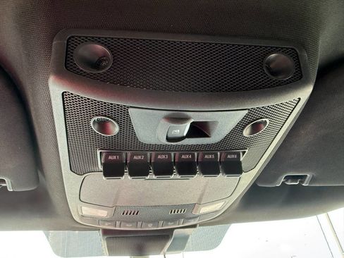 Used 2022 Ford F350 Lariat w/ Chrome Package image 22