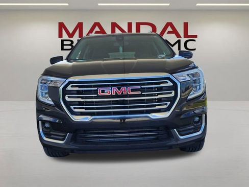 Used 2024 GMC Terrain SLT AWD/4WD image 14