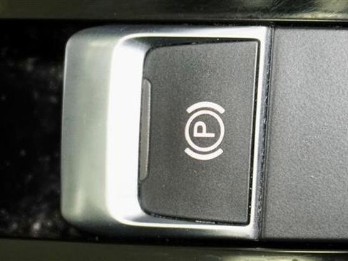 Used 2016 Audi A6 2.0T Premium Plus w/ Premium Plus Package image 27