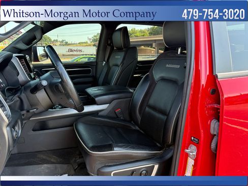 Used 2022 RAM 1500 Laramie AWD/4WD image 9