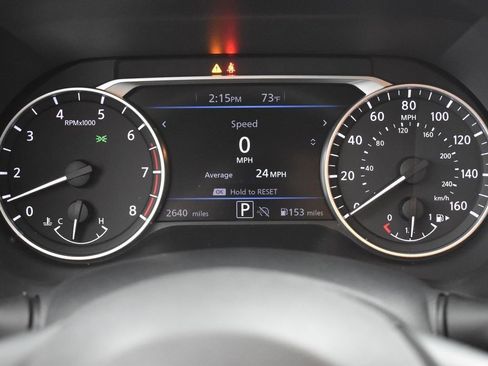 Used 2025 Nissan Sentra SV w/ Trunk Package image 30