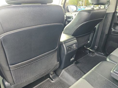 Certified 2022 Toyota 4Runner SR5 Premium image 20