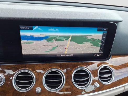 Used 2020 Mercedes-Benz E 450 4MATIC Sedan image 19