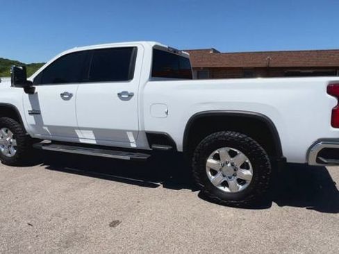 Certified 2020 Chevrolet Silverado 2500 LTZ w/ LTZ Texas Edition AWD/4WD image 6