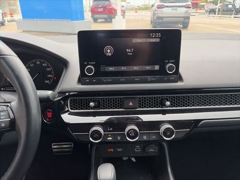 Used 2024 Honda Civic Sport image 11