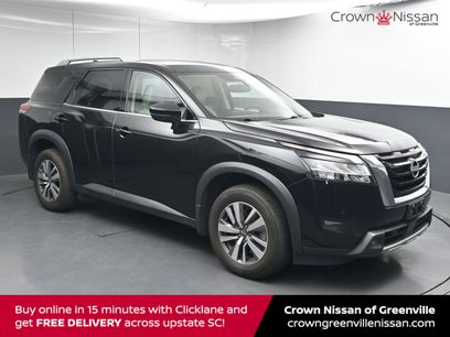 Used 2022 Nissan Pathfinder SL