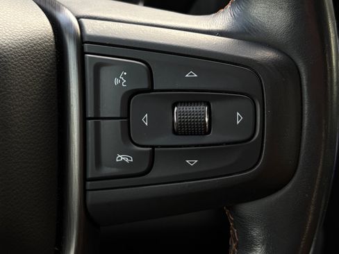 Used 2020 GMC Sierra 1500 AT4 w/ AT4 Premium Package AWD/4WD image 17