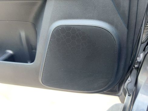 Used 2015 Toyota 4Runner SR5 image 19