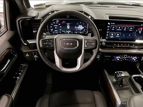 Used 2024 GMC Sierra 1500 Elevation image 5