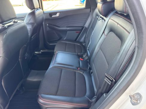 Certified 2023 Ford Escape ST-Line Select w/ Tech Pack #1 AWD/4WD image 33