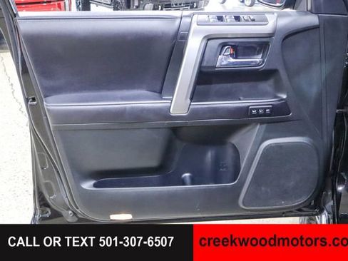 Used 2017 Toyota 4Runner Limited AWD/4WD image 43