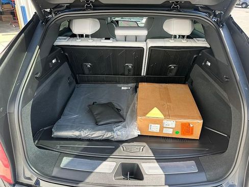 New 2025 Cadillac Lyriq Luxury image 6