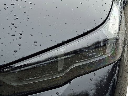 Certified 2025 BMW i5 M60 w/ Executive Package image 10