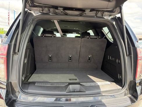 Used 2024 Chevrolet Tahoe Premier AWD/4WD image 15