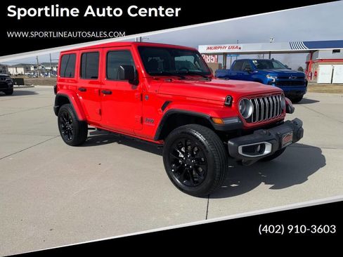 Used 2025 Jeep Wrangler Unlimited Sahara w/ Safety Group image 1