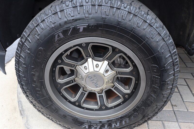 Used 2017 GMC Canyon Denali AWD/4WD image 35